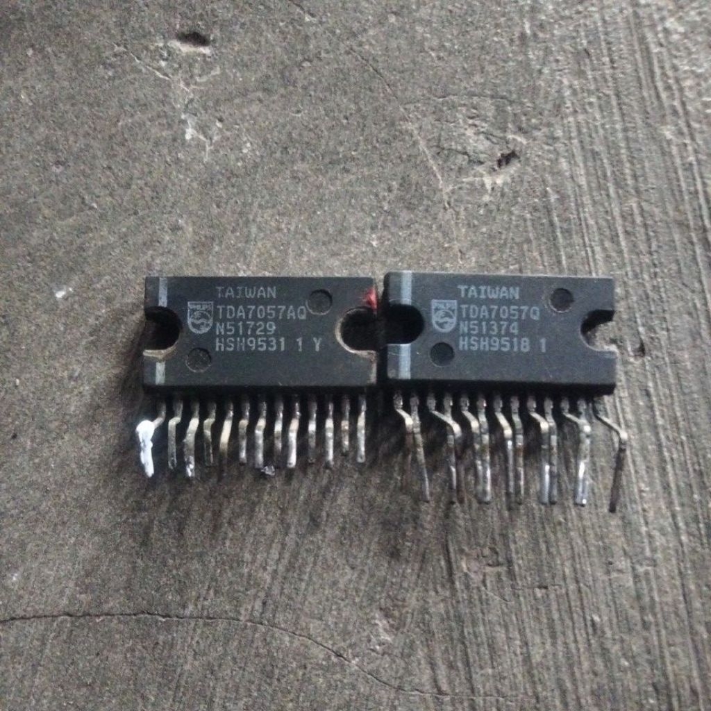 IC TDA 7057