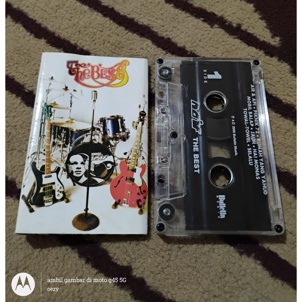 Kaset pita Naif - the best