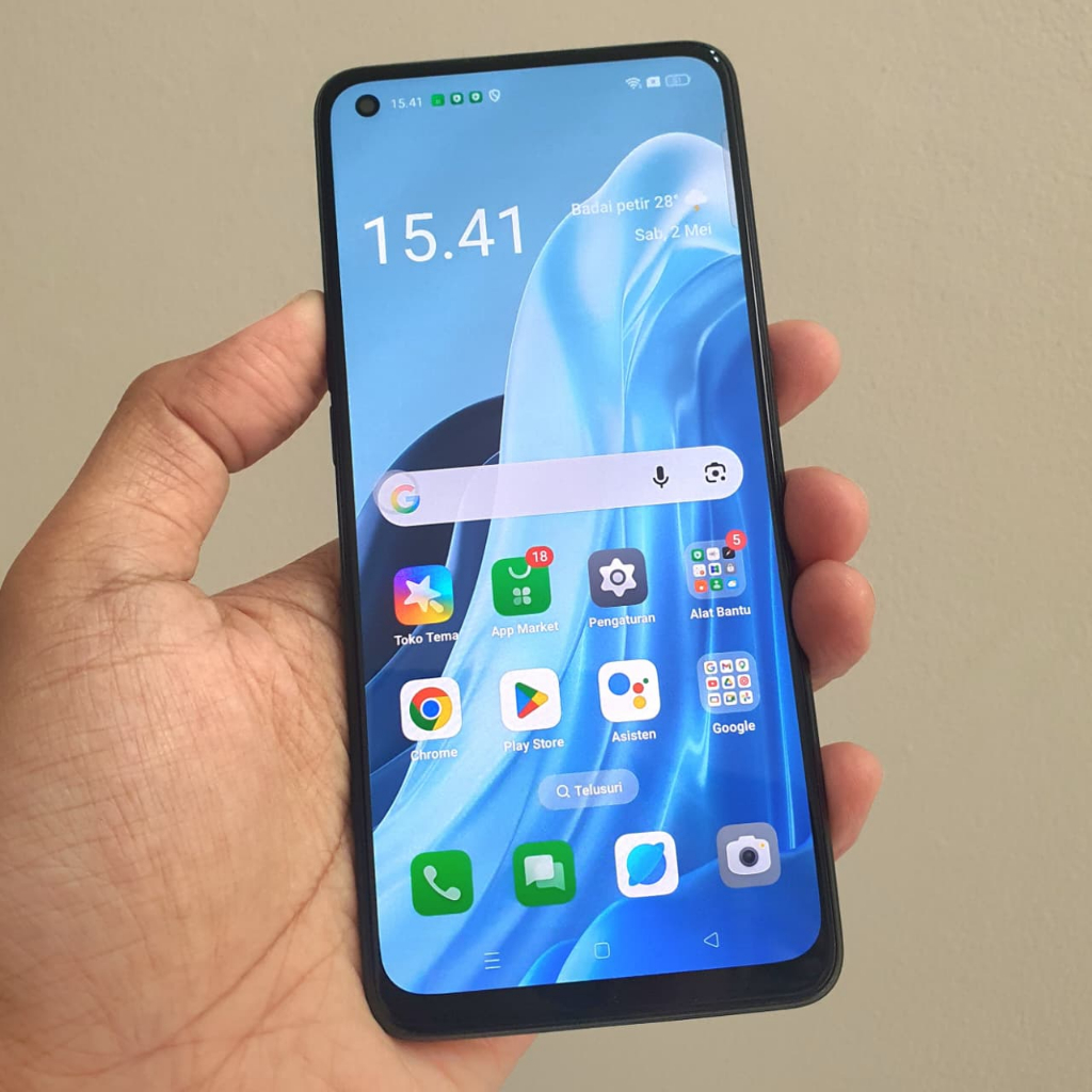 Oppo Reno 7 CPH2363 Ram 8GB + 4GB Internal 256GB NFC AMOLED 90Hz Snapdragon