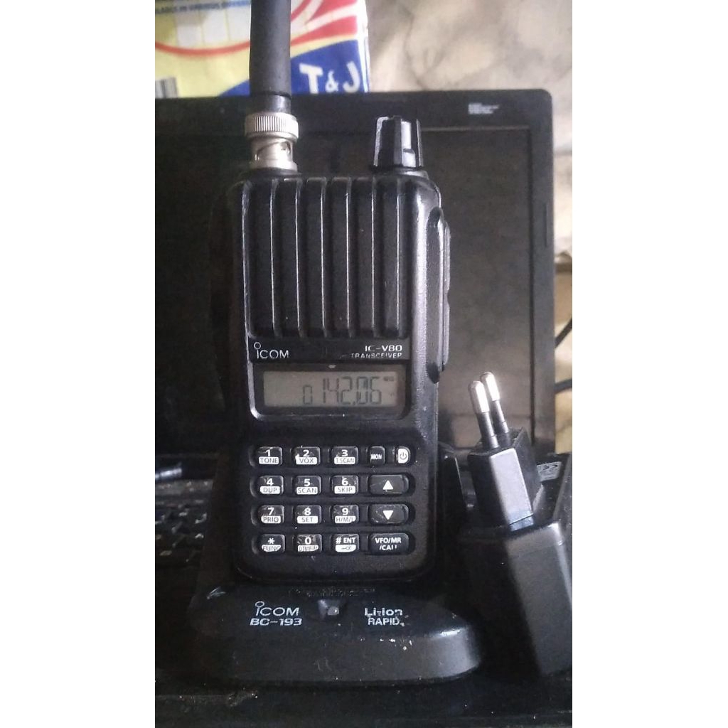 HT ICOM IC-V80 Japan,136-174MHz