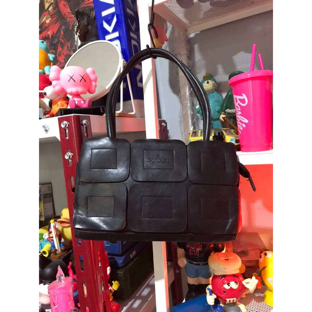 handbag gucci leather vintage preloved