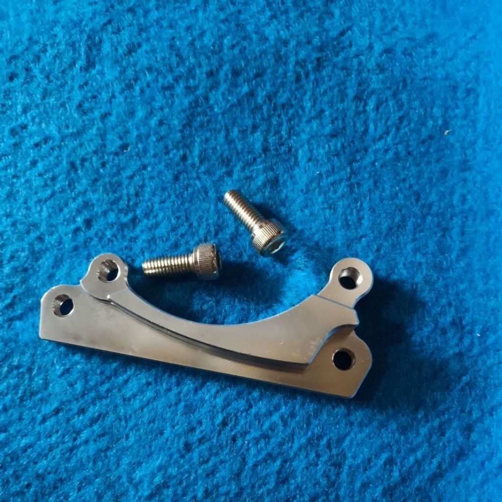 breket kaliper cnc + baut ke kaliper 2p ktc kytaco/Brembo piringan standar dan shock dpn standar utk