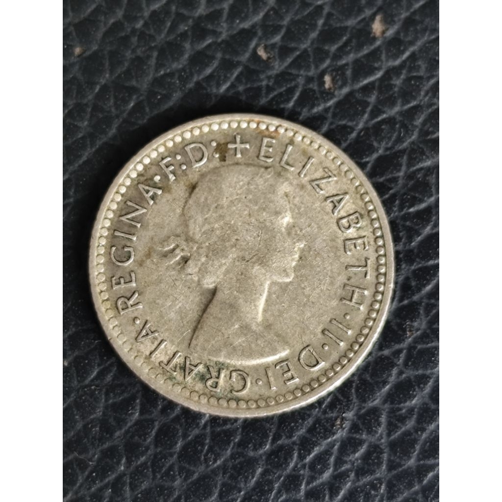 koin perak kuno sixpence elizabeth II 1957