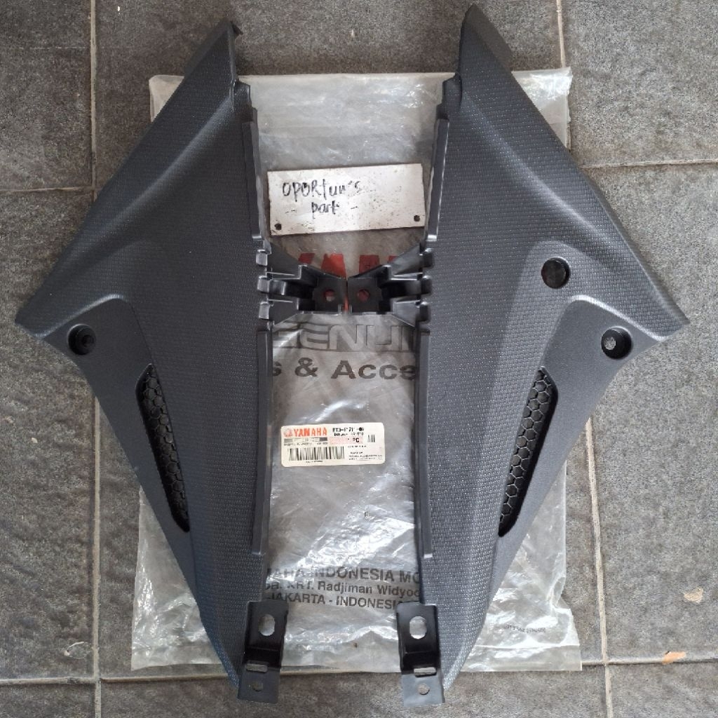 Cover Body Sayap Tengah All New Vixion R155 Full set  | BT3-F1711-00