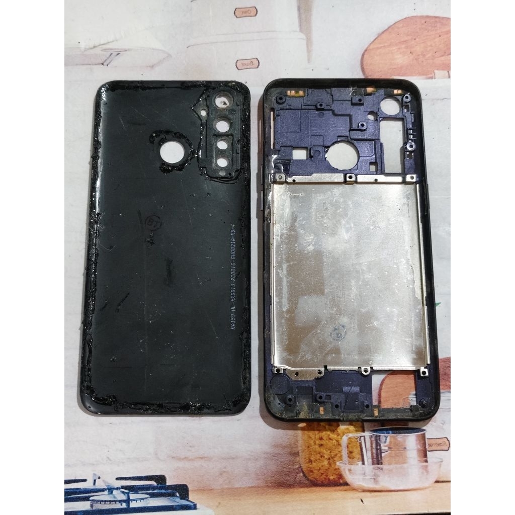 BEZEL DAN BACKDOOR REALME 5 PRO MINUS SEPERRI DI FOTO