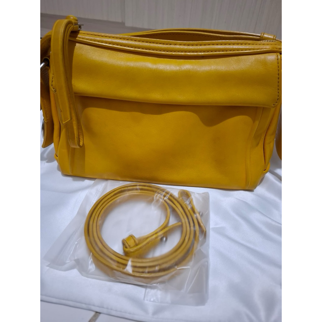 Tas Sling Bag Marc Jacobs Ori Second