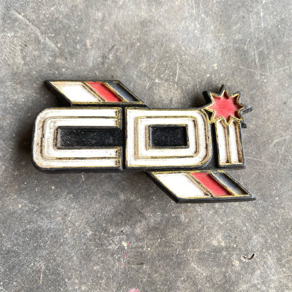 emblem bok aki Yamaha v80 cdi