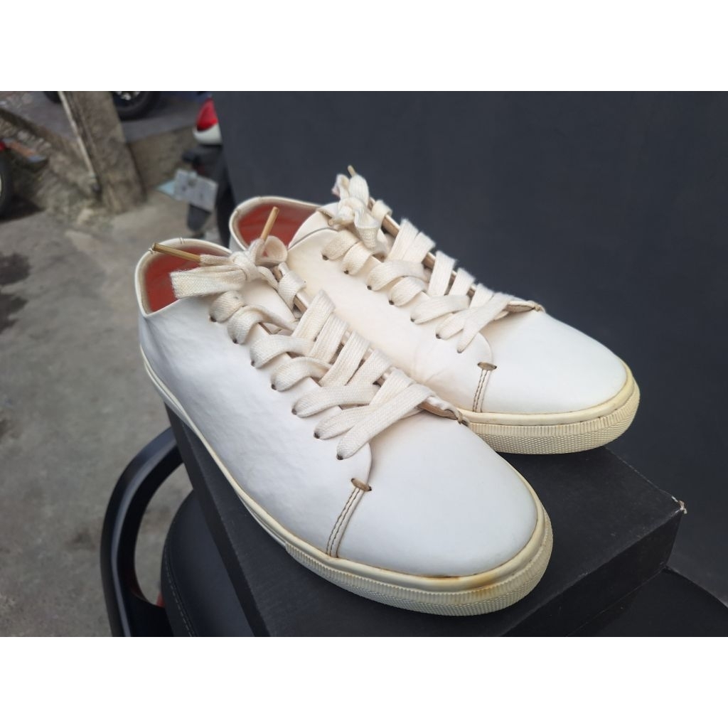Sepatu Casual Heiden Heritage size (40)