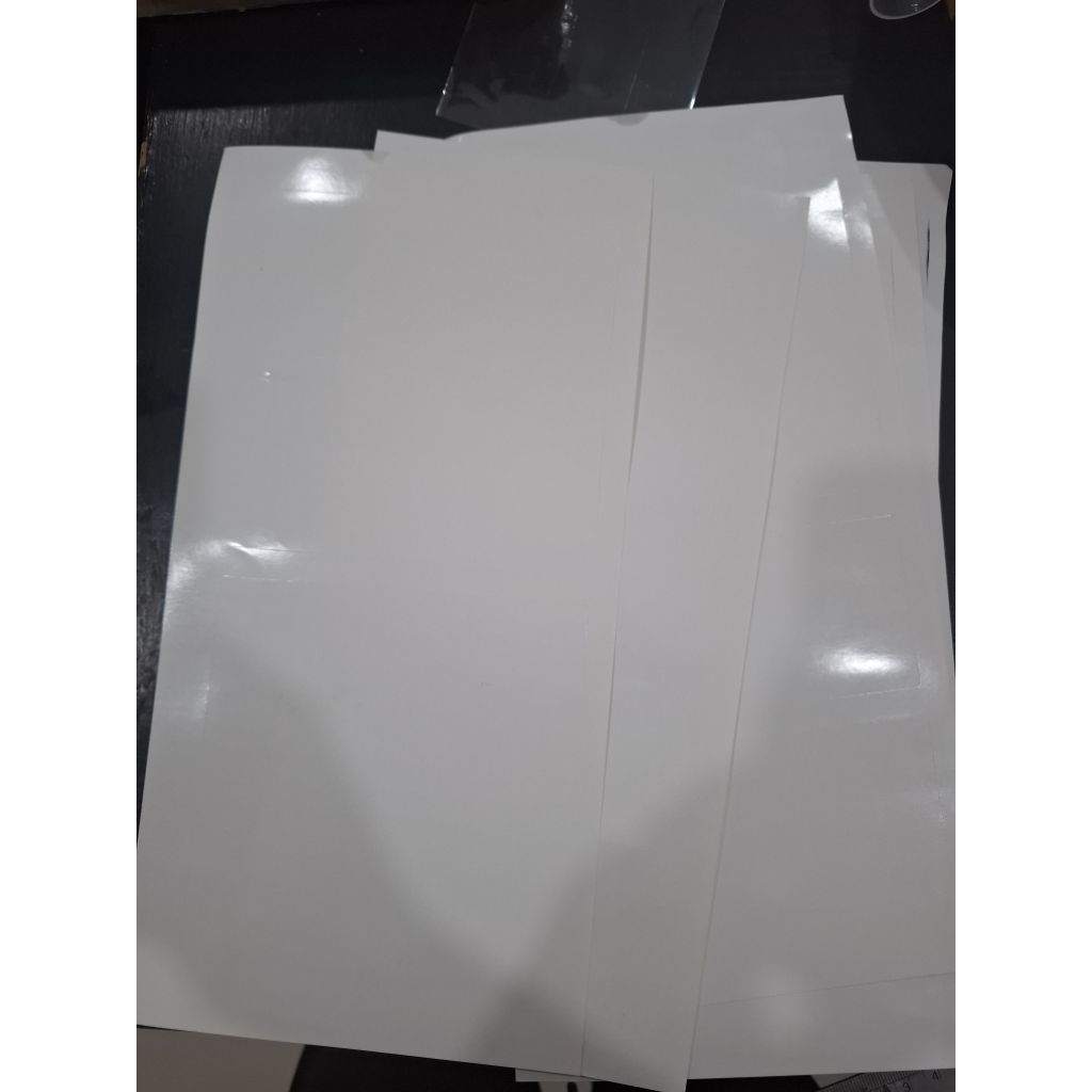 Kertas Artpaper A4 100 Lembar BEKAS stiker ukuran 30cm x15cm