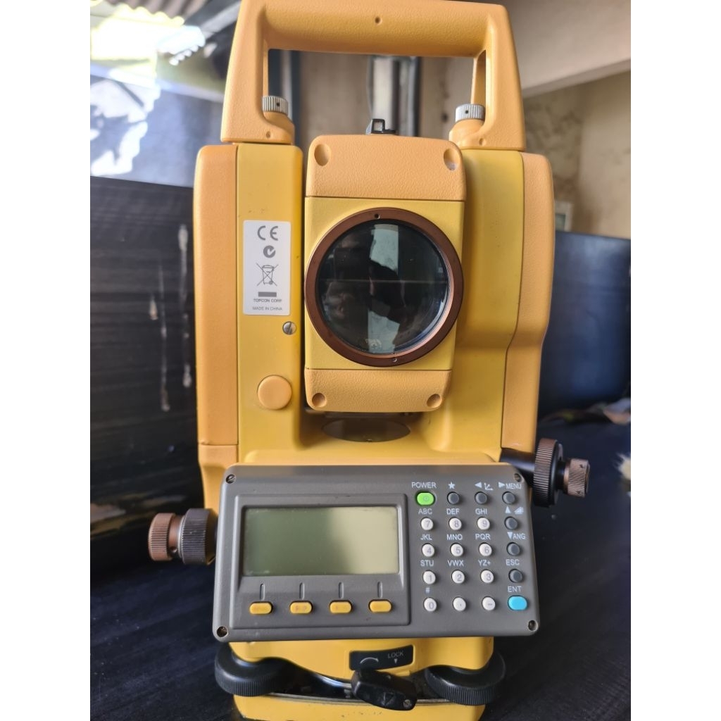Total station Topcon GTS 255N bekas/second