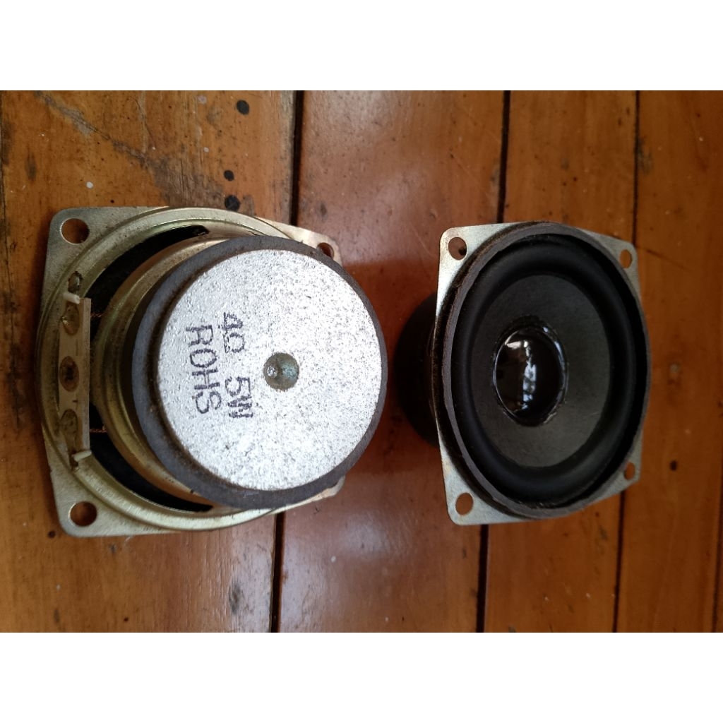Speaker 2.5inch.