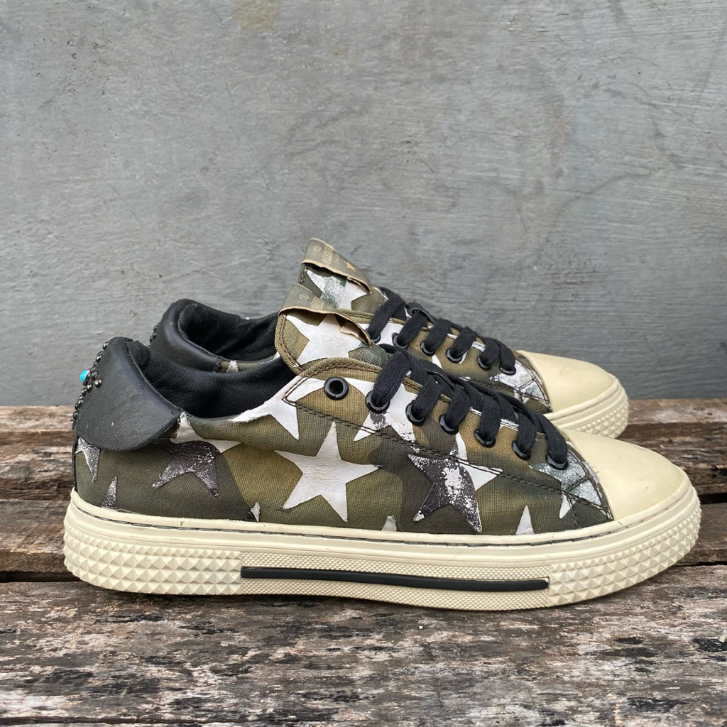 Valentino garavani camo star shoes