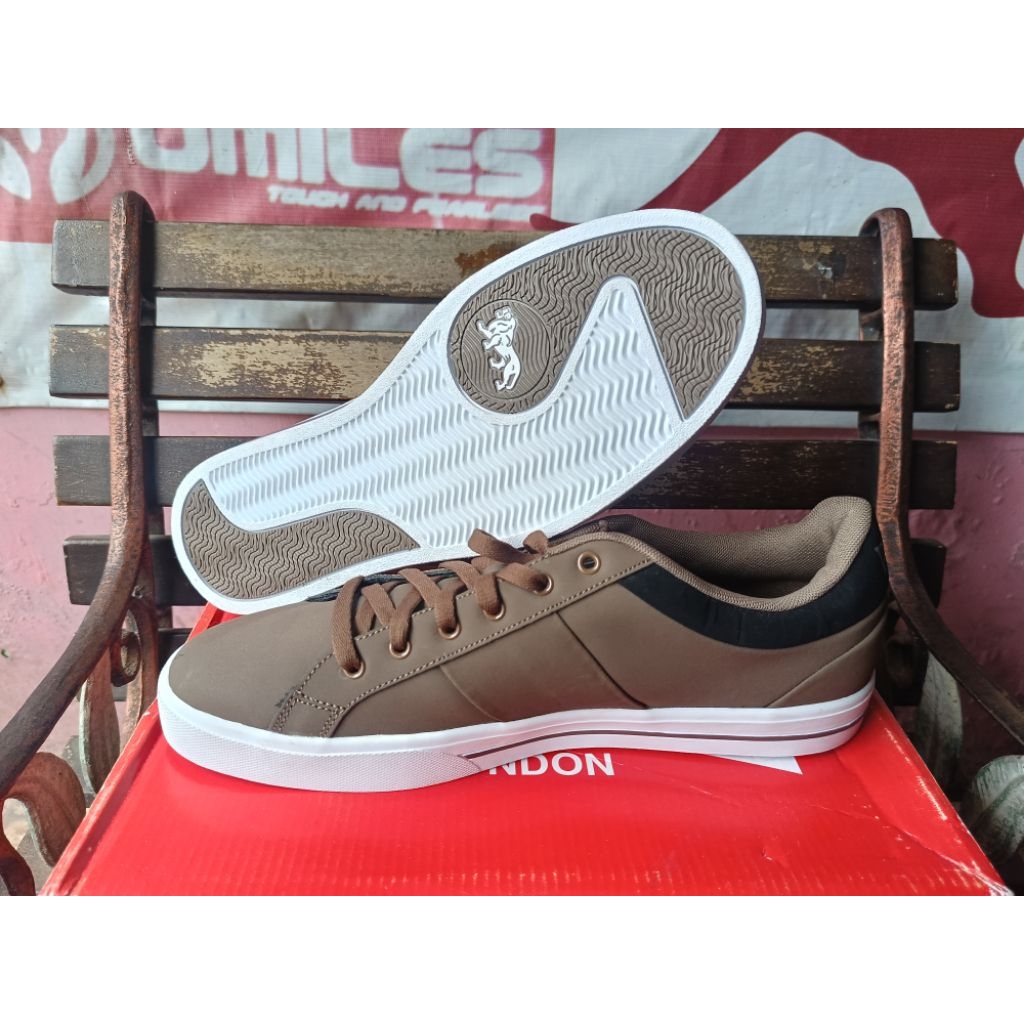 Sepatu Pria LONSDALE Original Brown