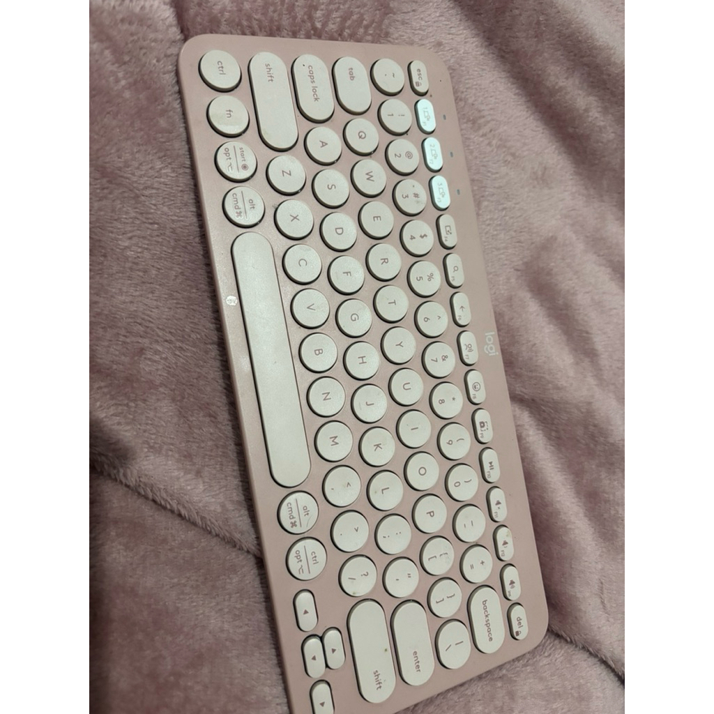 [PRELOVED] Logitech Pebble Keys 2 K380s Keyboard Wireless Bluetooth® Multi Perangkat