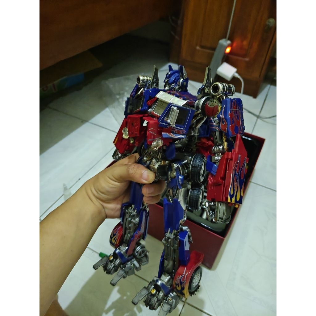 weijiang blackapple optimus prime first batch