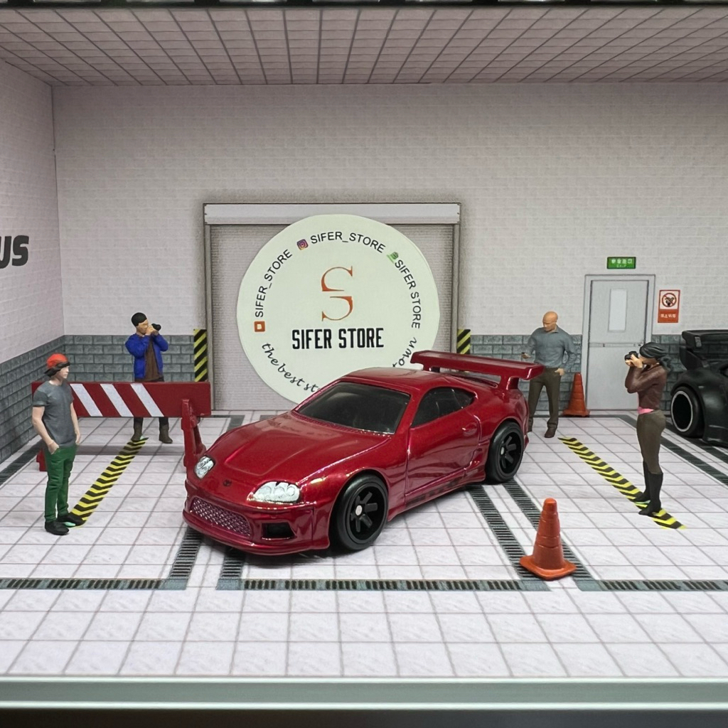 HOT WHEELS PREMIUM BOULEVARD TOYOTA SUPRA