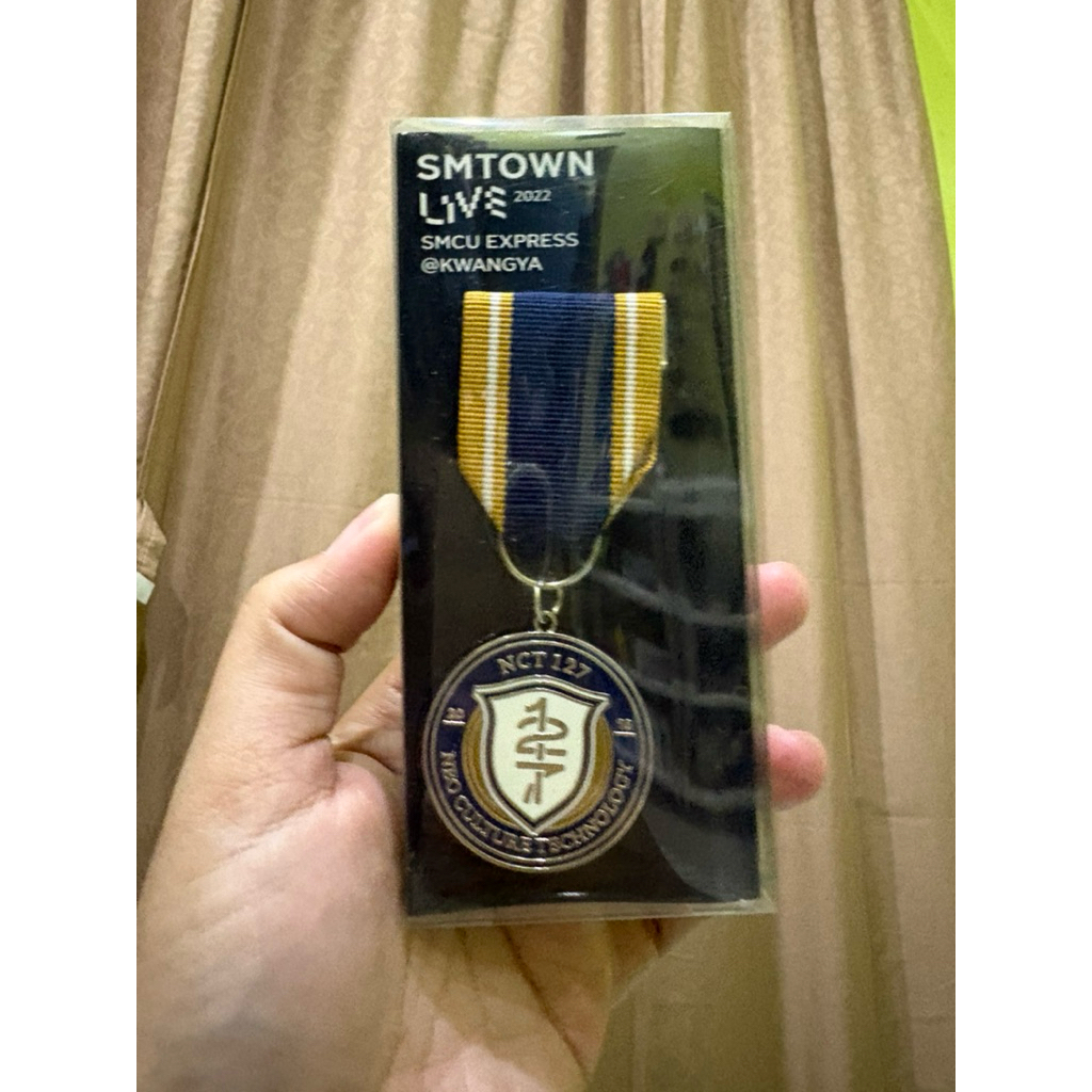 emblem badge NCT 127 SMTOWN SMCU EXPRESS