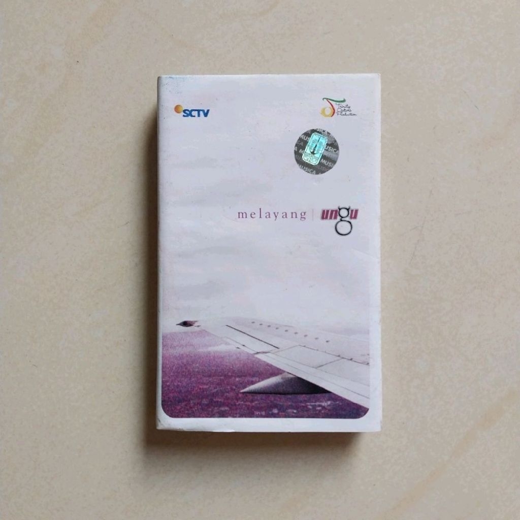 KASET DAN CD UNGU ALBUM MELAYANG