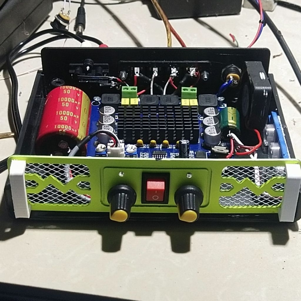 POWER AMPLIFIER BUILD UP  DC 12 - 24volt