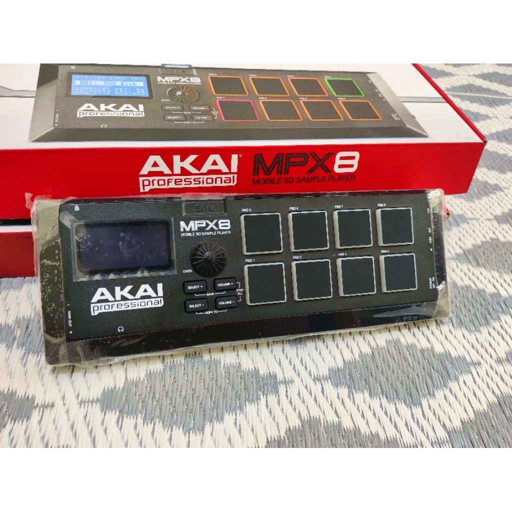 AKAI MPX8 Sampler Player