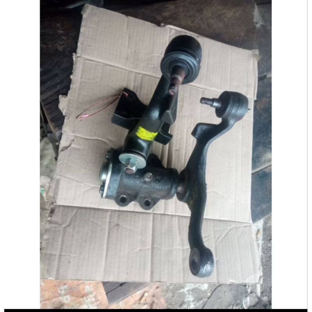IDLE IDLER ARM BELLCRANK BELL CRANK MITSUBISHI L300 SOLAR BENSIN FULL - SET KANAN KIRI #ORIGINAL