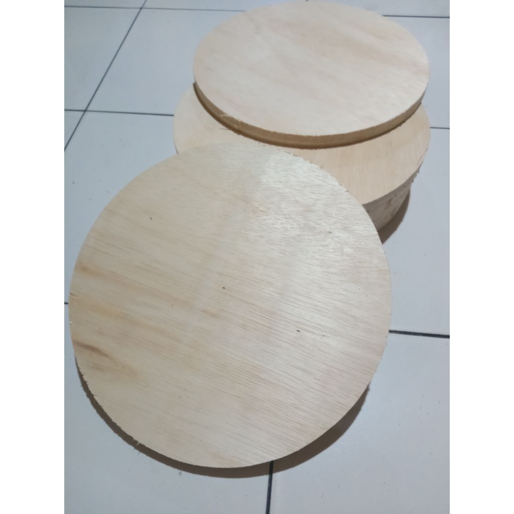 Triplek bulat diameter 27cm tebal 15mm