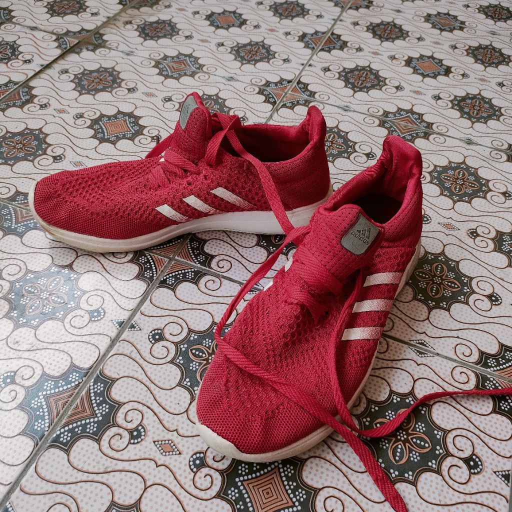 sepatu PL pria wanita sepatu untuk olahraga sekolah sepatu fashion untuk cowo cewe sepatu bola marat
