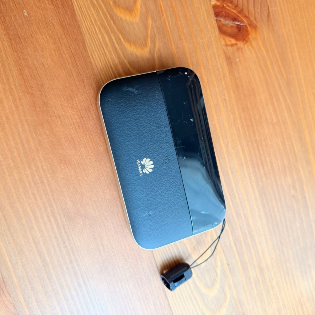 Modem Mifi Huawei LTE CAT 6 4G+ Preloved Like New