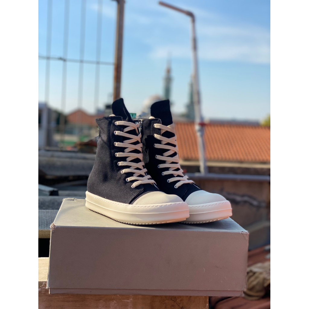 (READY) RICK OWENS RAMONES HI BLACK CANVAS 43