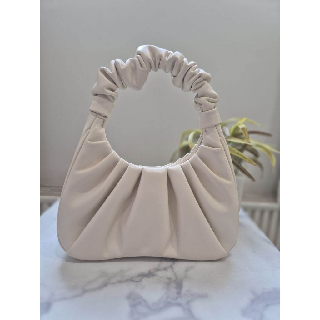 JW PEI Gabbi Bag ivory