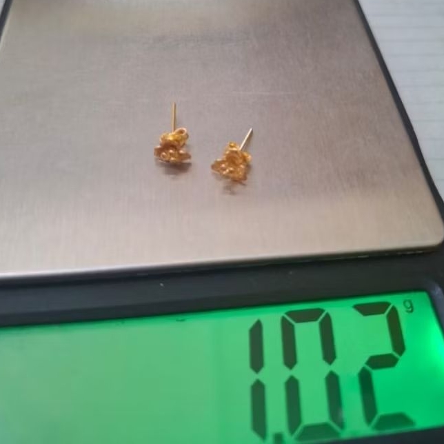 anting mawar - emas 22k -kadar 700 - harga murah