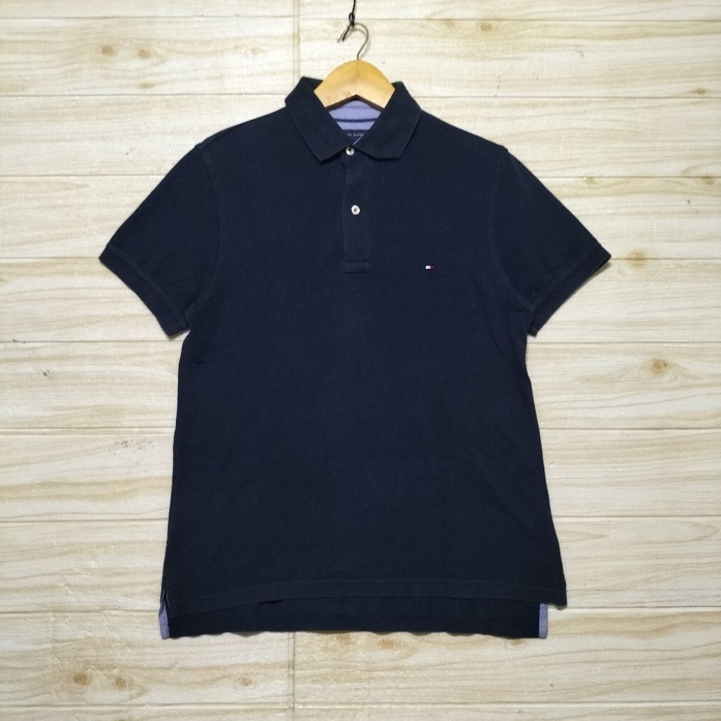 604. Polo Shirt Kaos TOMMY HILFIGER   Size XS  LD98