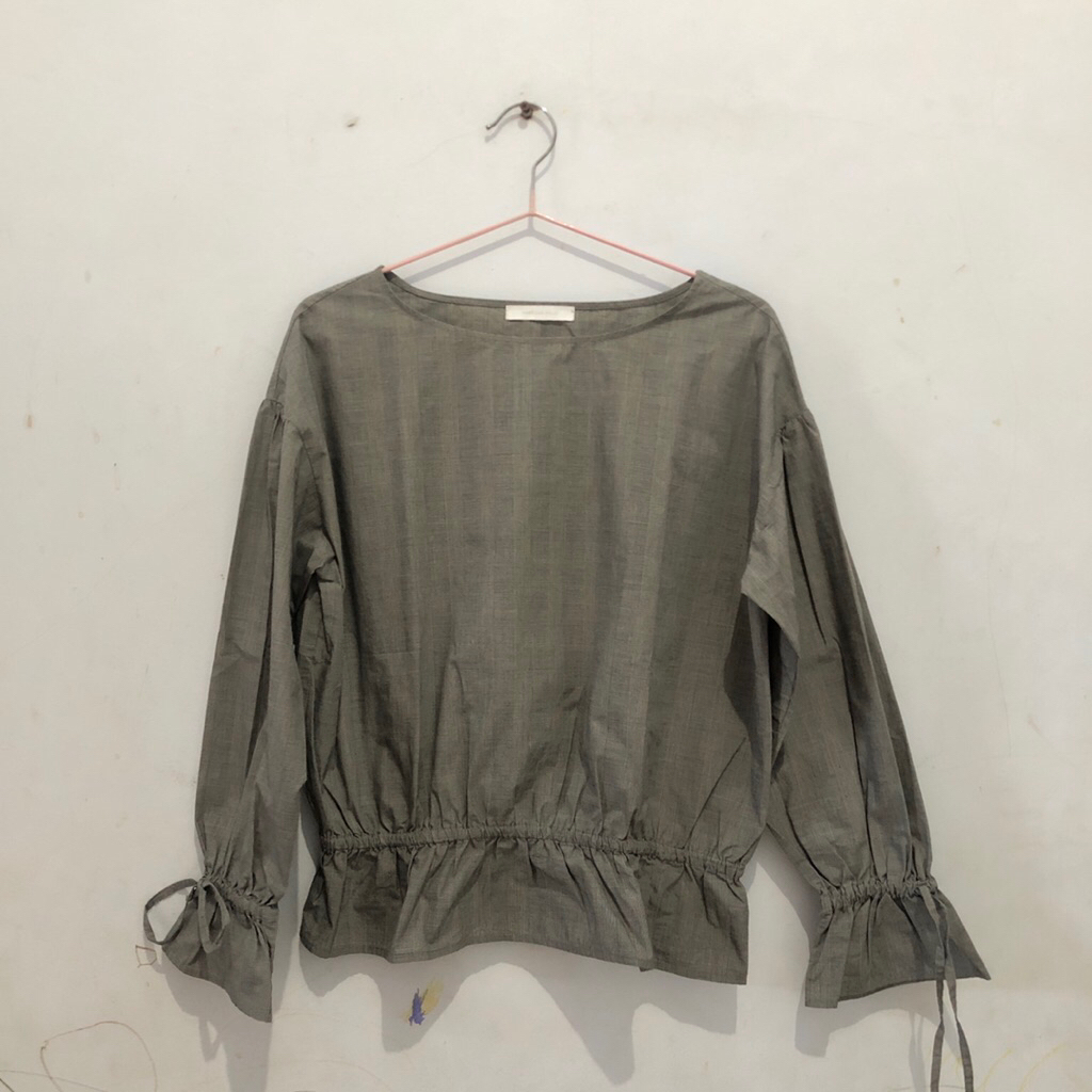 AMERICAN HOLIC BLOUSE