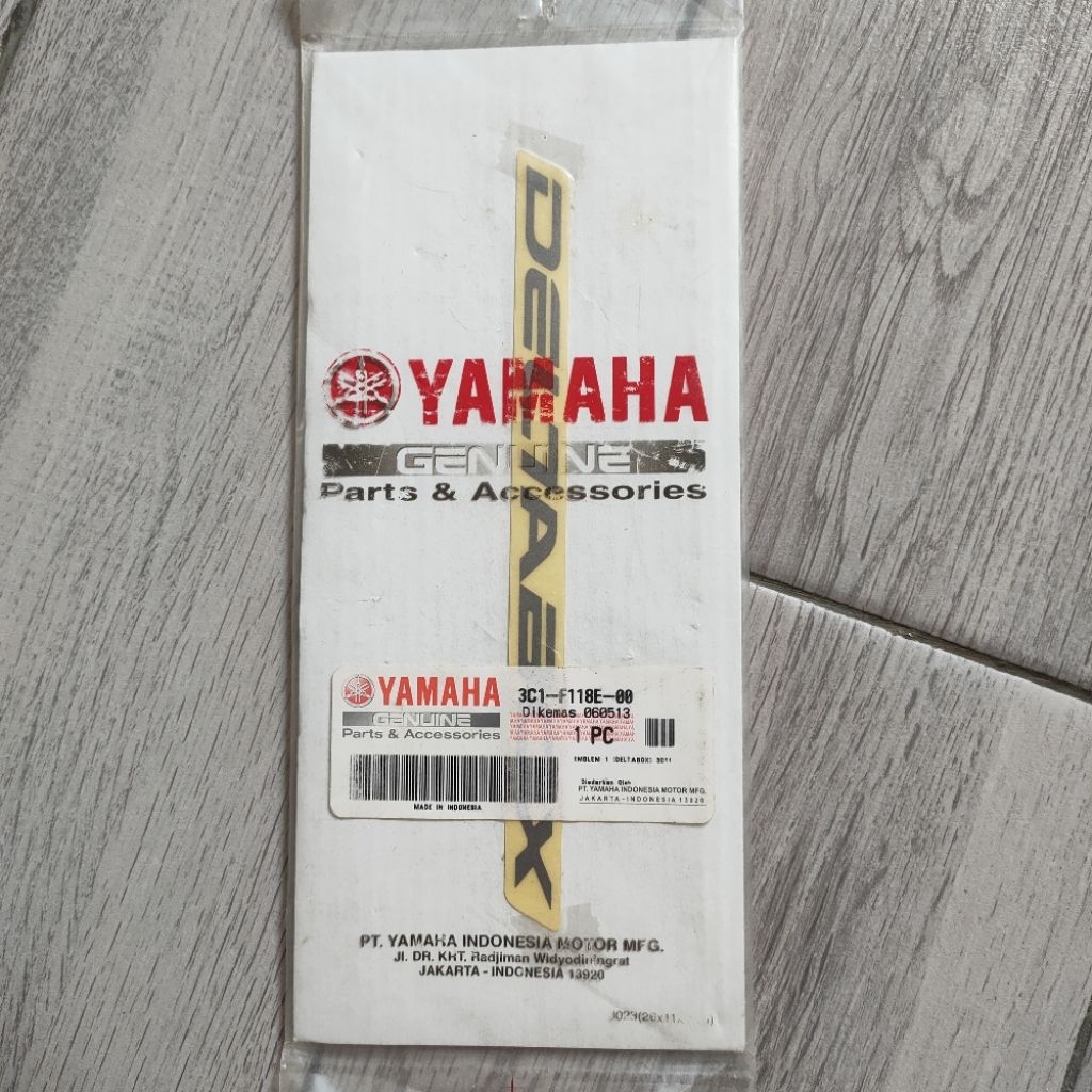 Emblem stiker tulisan DELTABOX Vixion Original Asli Yamaha 3C1-F118E-00