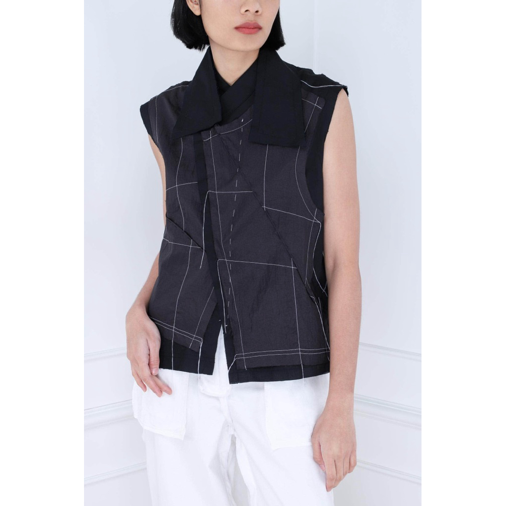 TANGAN WHIM - Black Pattern Vest