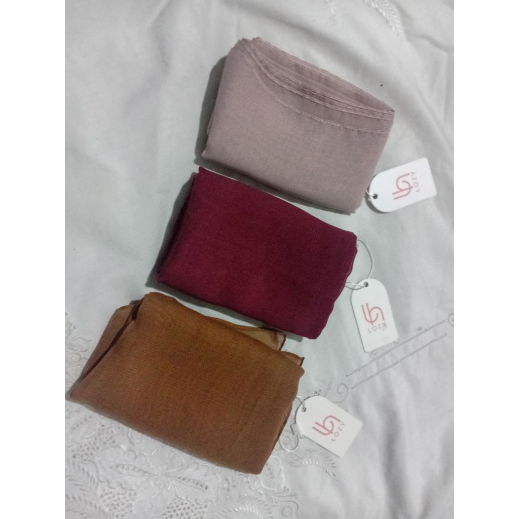 Lozy Hijab - Segi Empat Polly Cotton