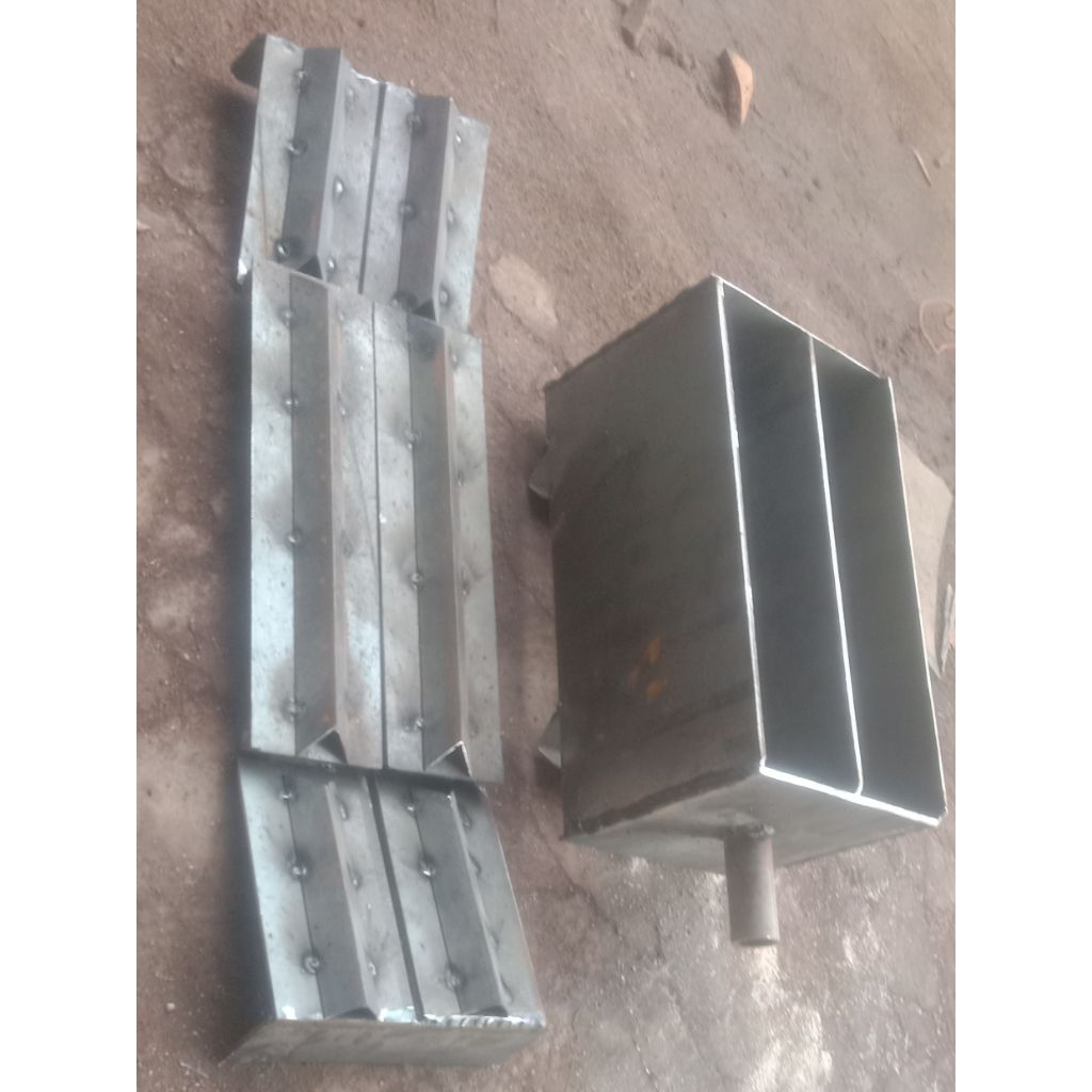 cetakan batako dobel bahan tebal 3mm