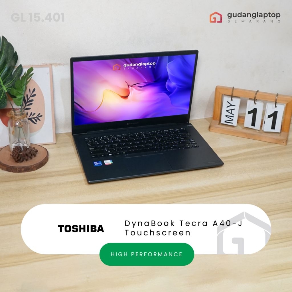 TOSHIBA DynaBook Tecra A40-J Touchscreen Intel Core i7 - 1185G7 16/512 Webcam, WiFi 6, Bluetooth, Ba