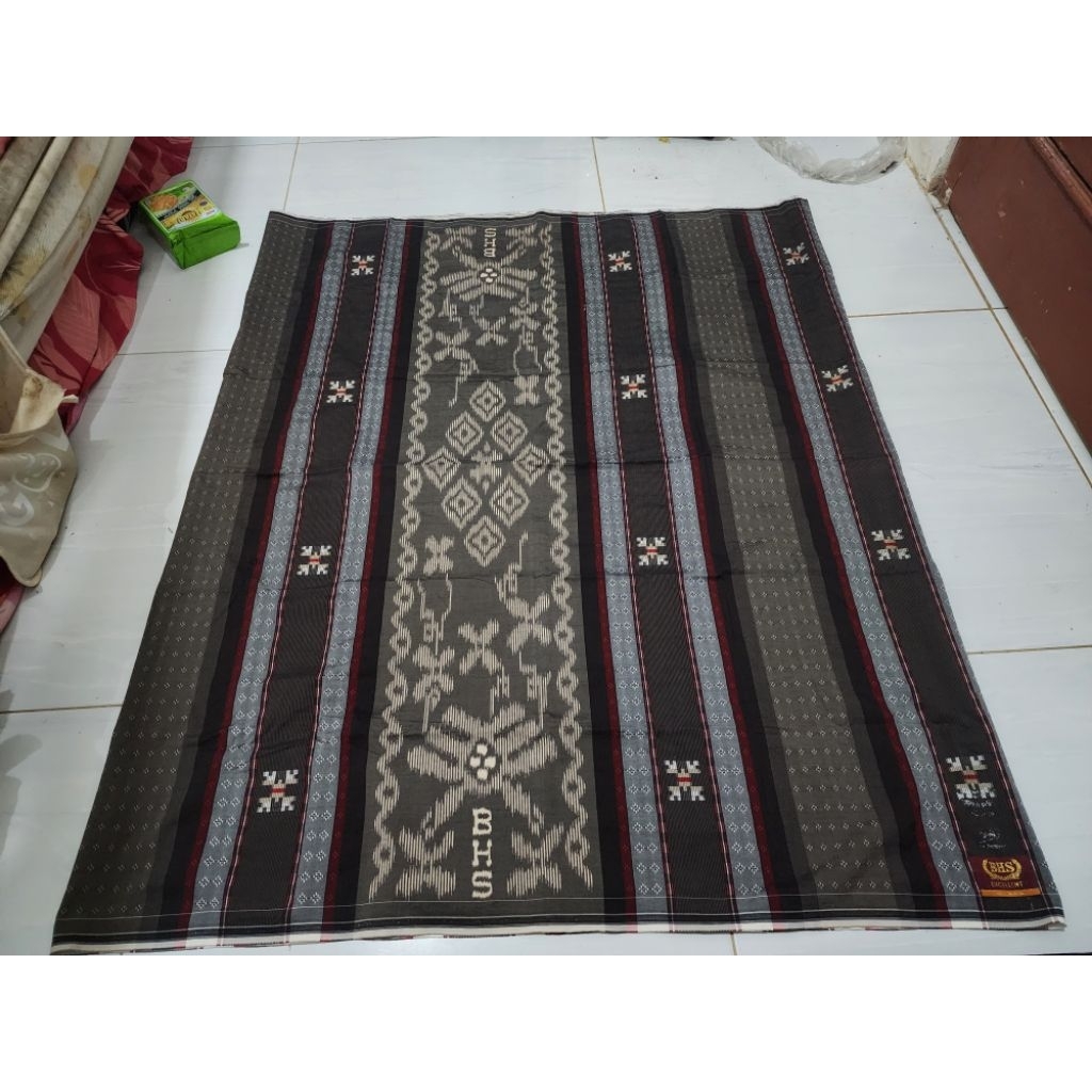 sarung BHS excellent gold ber tanda tangan secound bagus
