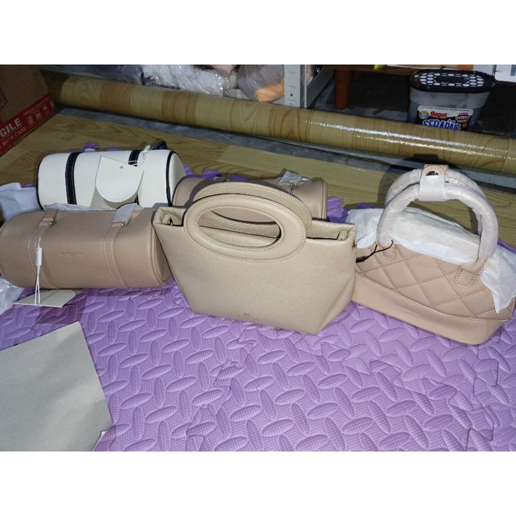 MOSSDOOM Handbag Renata - MOSSDOOM Ruby Sling Bag - Tas Mossdoom Theana Murah