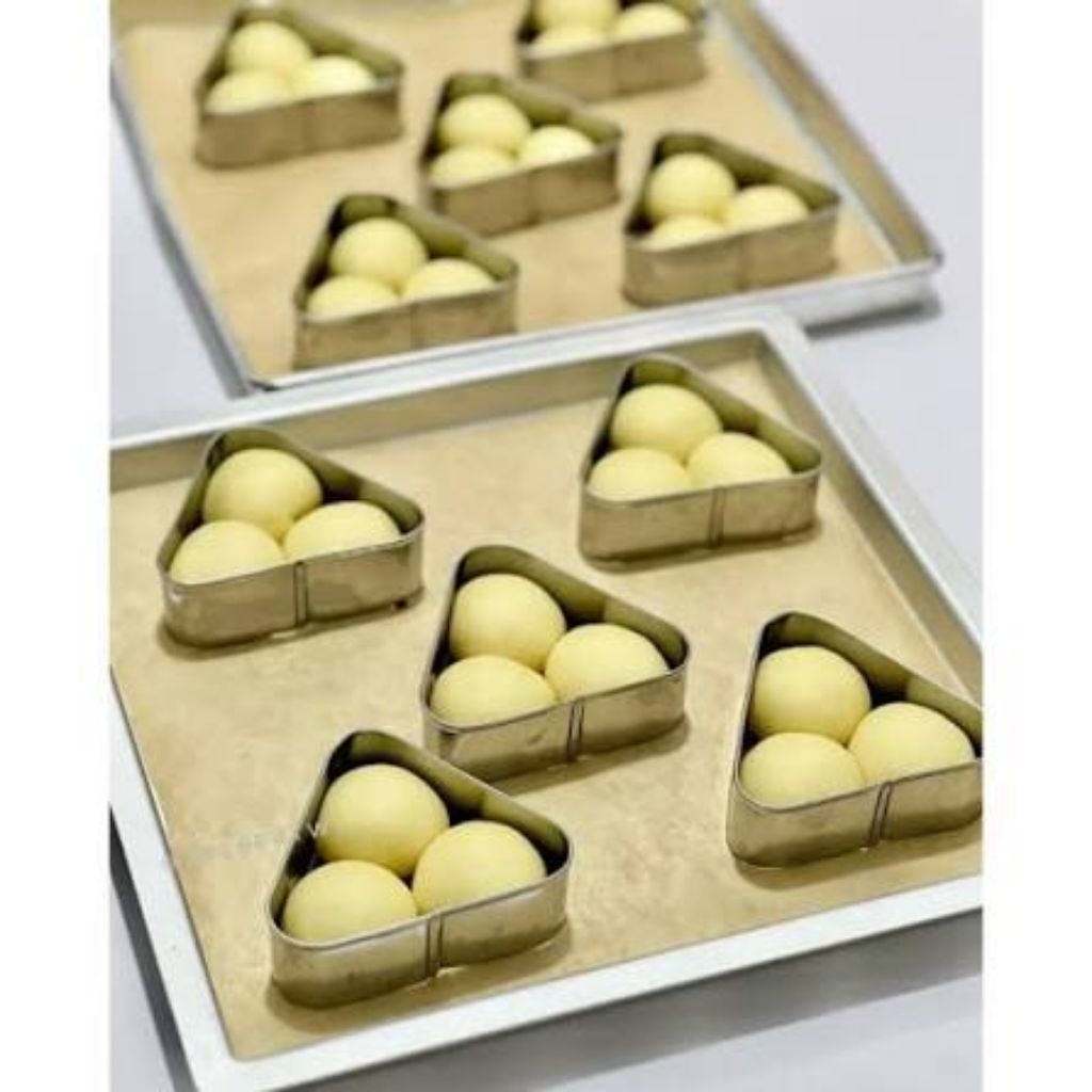 ring roti segitiga cetakan onigiri bahan stainless