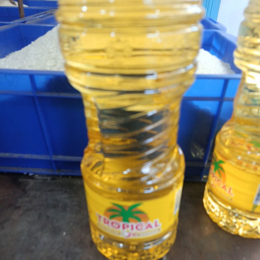 minyak tropical 2liter botol