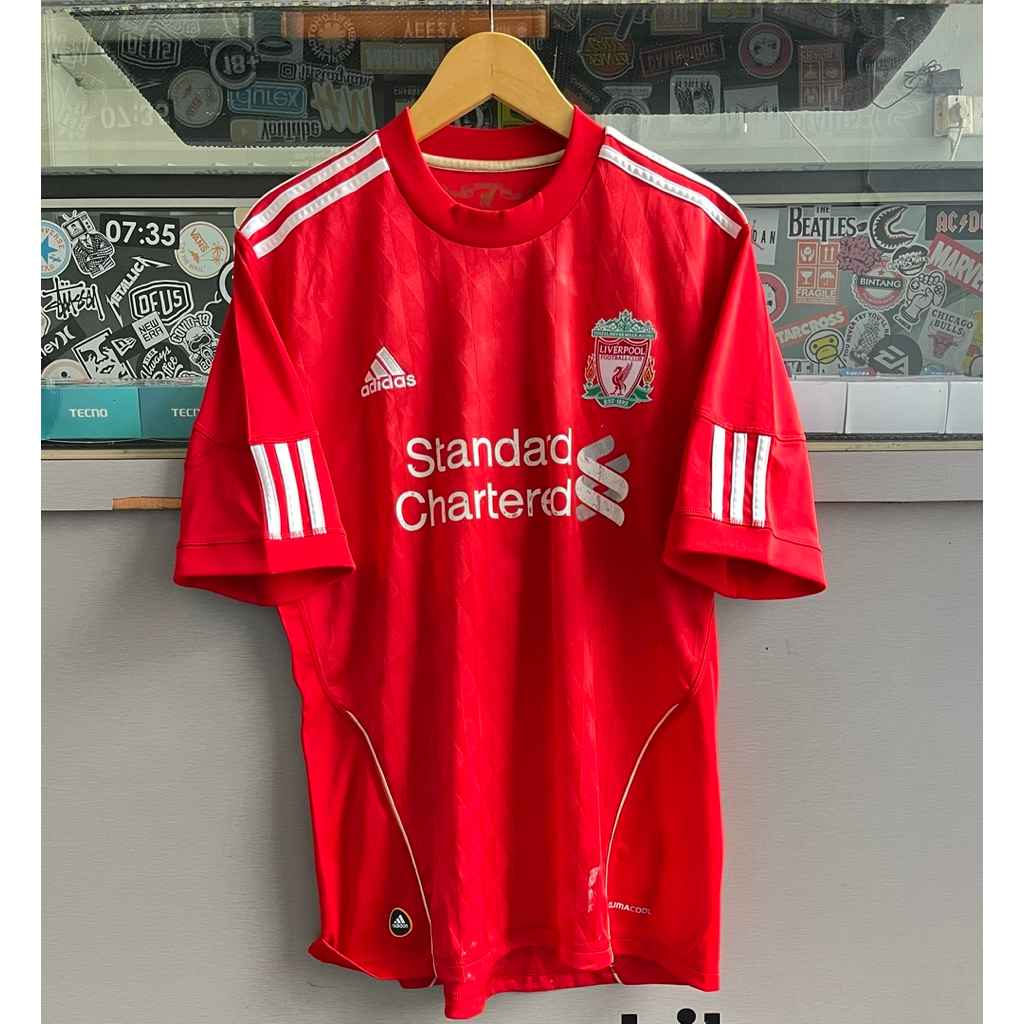 Jersey Bola Liverpool home 2010 gerrard