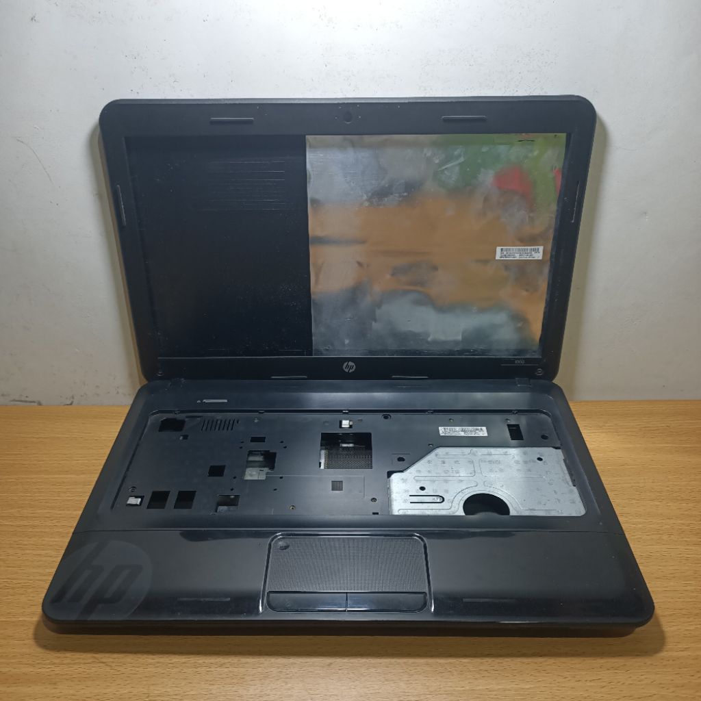 Casing Case Kesing Fullsett Laptop HP 1000