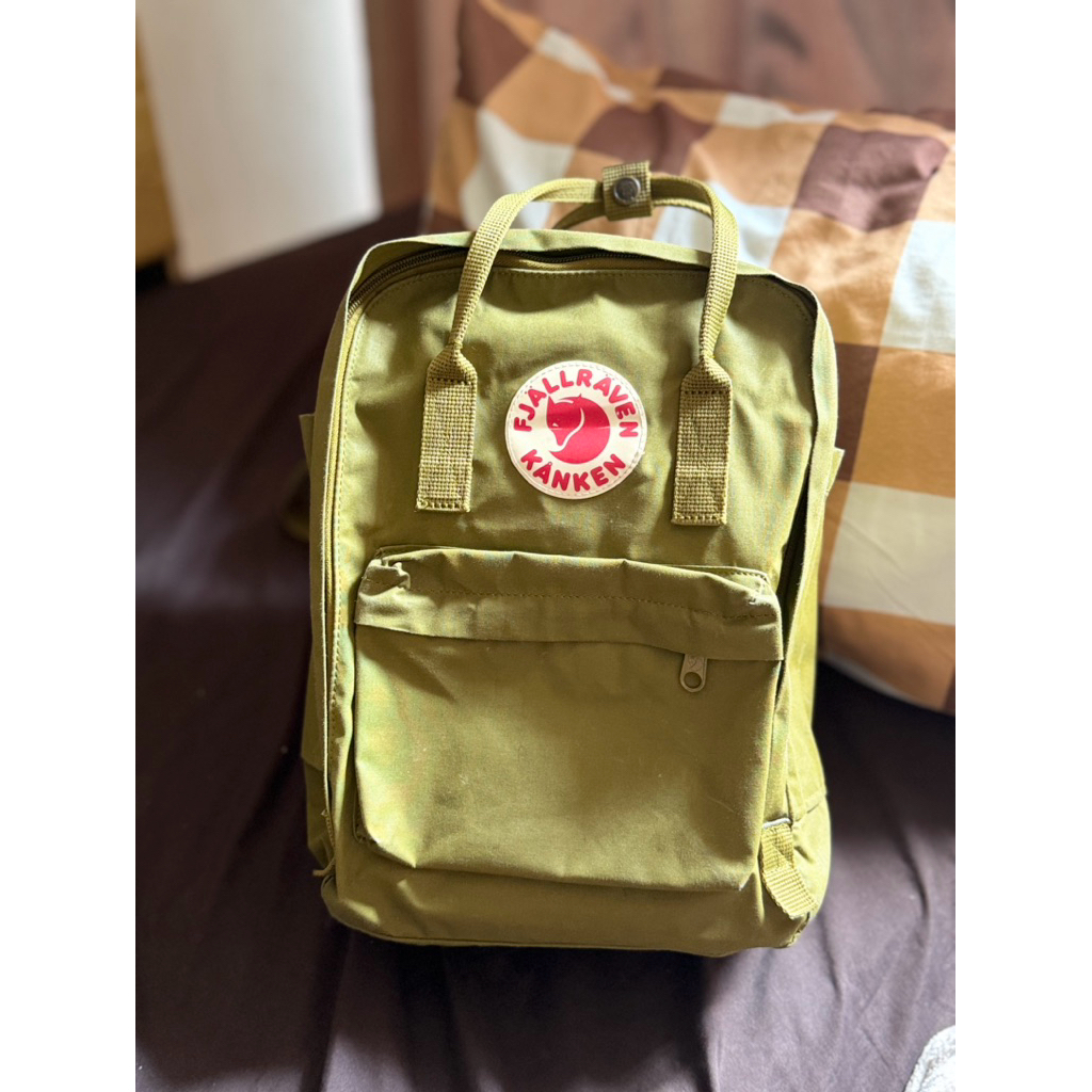 Preloved Kanken Laptop 13 Foliage Green Bekas second