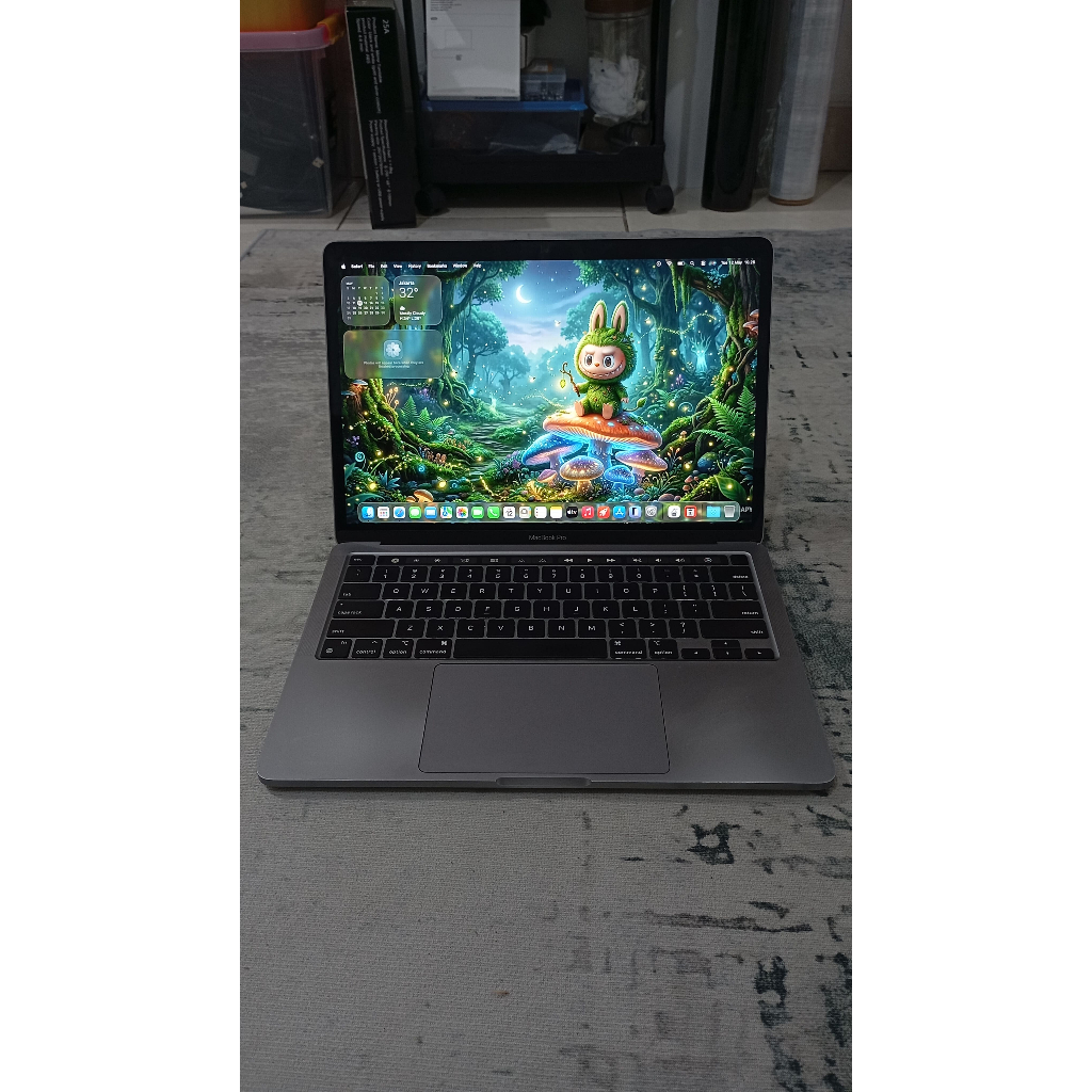 MacBook Pro 13" 2020 —  M1 / 16GB / 256GB