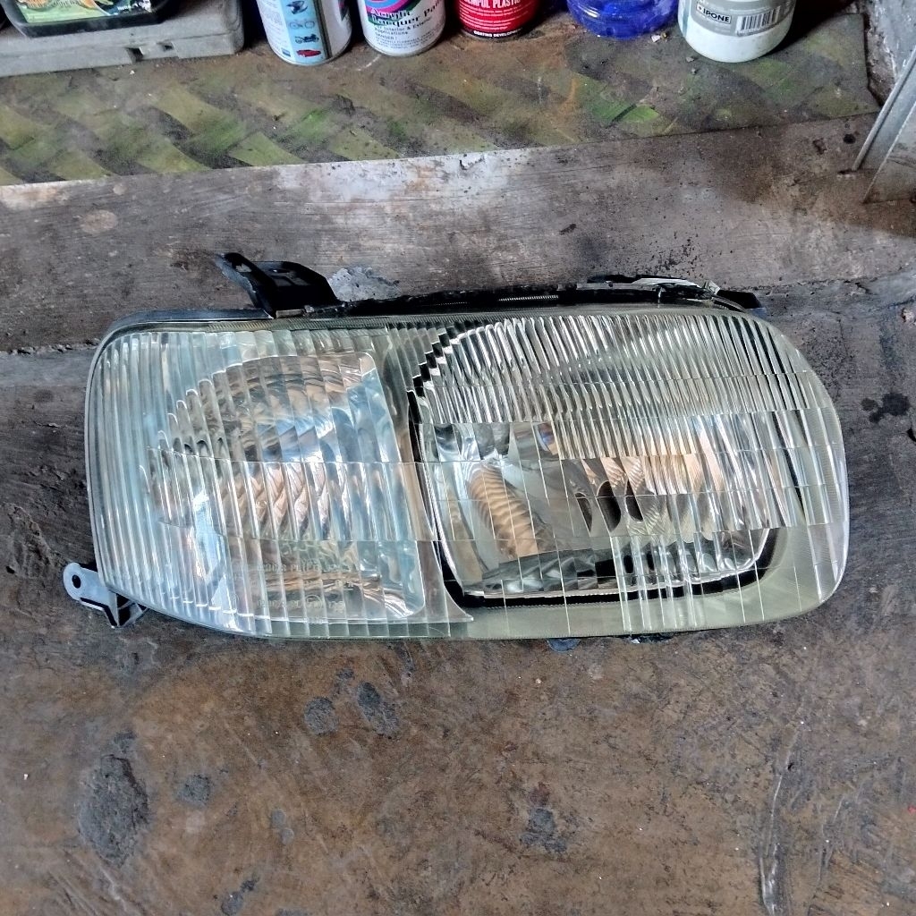headlamp Ford escape original