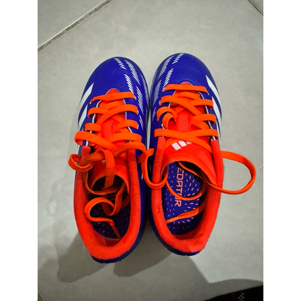 PRELOVED SEPATU FUTSAL ANAK ADIDAS