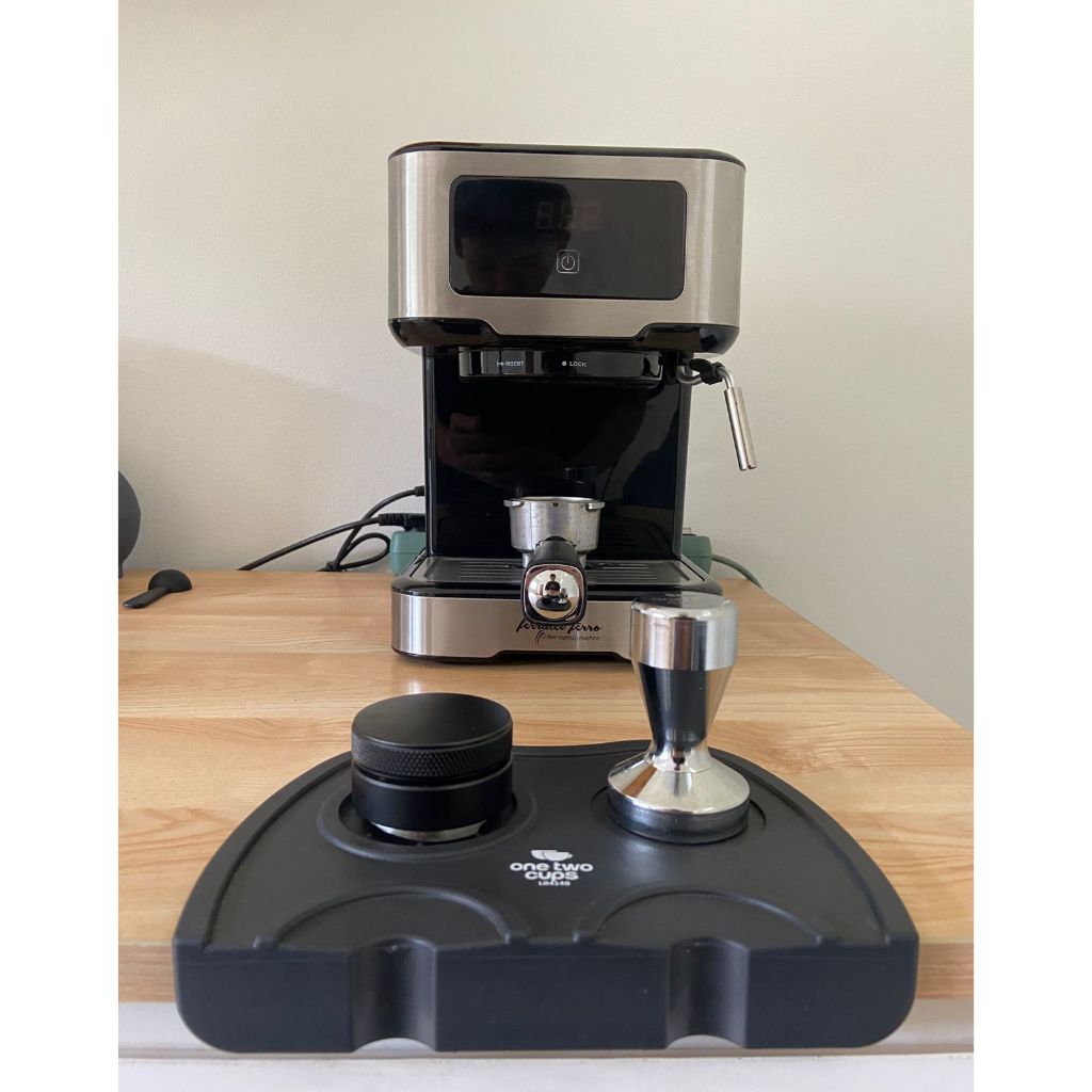 Mesin Kopi Espresso Ferrati Ferro FCM 5403E, sudah termasuk: tamper, distributor, tamping mate kondi