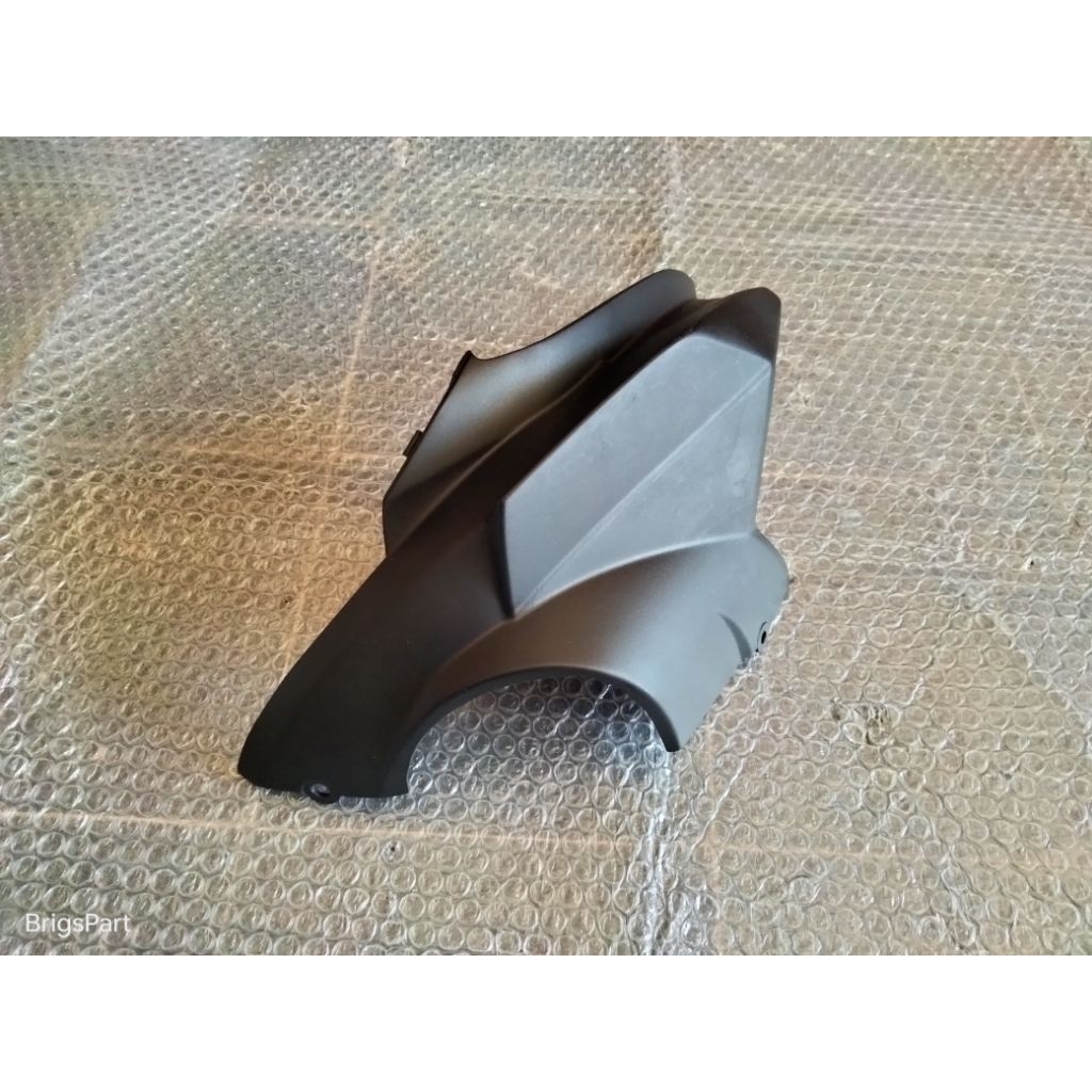 cover leher kunci kontak sebelah kiri honda cs1 cs 1 cs one original